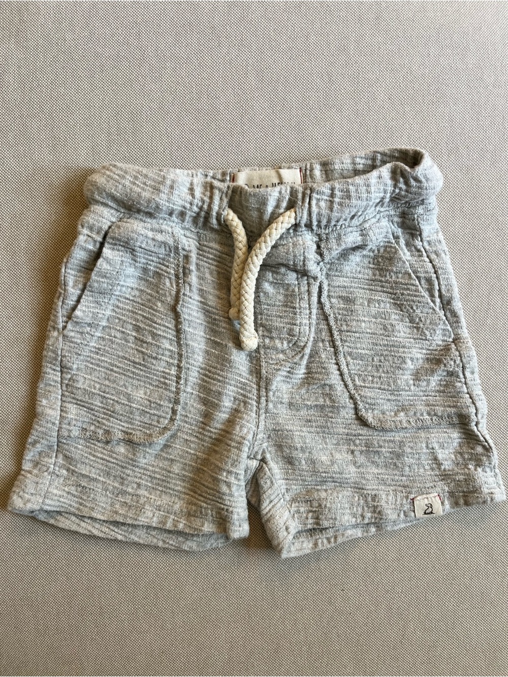 Me & Henry Kids Light Gray Knit Drawstring Shorts Front Pockets 3/6M